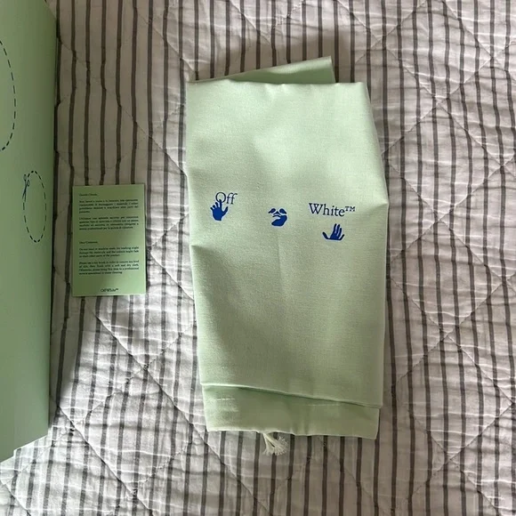 Off- White c/o Virgil Abloh Off Court 3.0 Top Sneaker - Picture 9 of 13